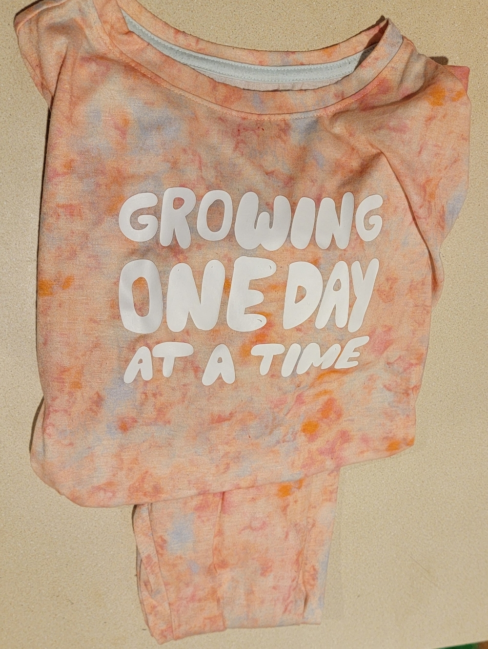 Girls Cat And Jack Orange Tye Dye Two Piece Jogger Pajama Set Size 6/7